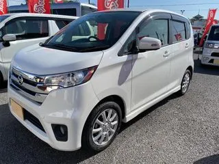 ニッサンデイズの画像