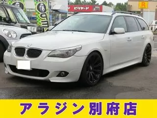 BMW5シリーズツーリングサンルーフ　ナビ/フルセグ/バックカメラの画像