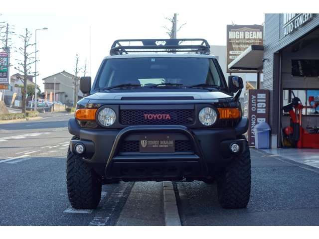 トヨタ FJクルーザー 4.0 4WD | カープレミア