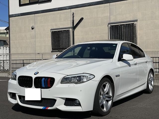 BMW F11 523i Mスポーツパッケージ - 外国自動車本体