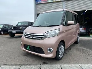 ニッサンデイズルークスアラウンドビューモニター　バックカメラの画像