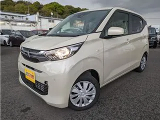 ミツビシeKワゴン届出済未使用車　禁煙車の画像