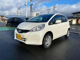 ホンダフィットエコアシスト　格納電動ミラー　車検2年の画像