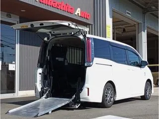 トヨタノア車検 2年付 電動ウインチ　電動スロープの画像