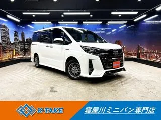 トヨタノア禁煙車 ワンオーナ 後期型 黒半革 両Pスラの画像