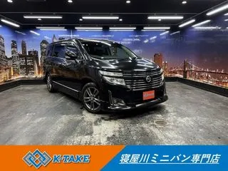 ニッサンエルグランド禁煙車 両側パワスラ 半皮シート  純正18AWの画像