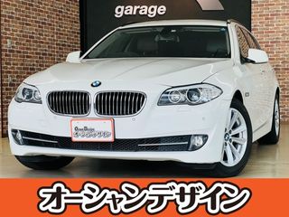 BMW5シリーズツーリングユーザー買取車 革シート 純正ナビ Bカメラの画像