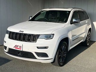 ジープ グランドチェロキー 6400 SRT8 右ﾊﾝﾄﾞﾙ 5ﾄﾞｱ 8FAT 4WD 5人 | カープレミア