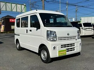 ニッサンNV100クリッパー1年保証付/禁煙車/ナビ/寒冷地仕様/軽バンの画像