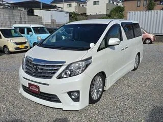 トヨタアルファードプレミアムサウンド　車高調の画像