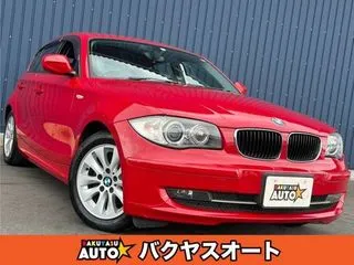 BMW1シリーズワンオーナー　走行27000キロ バックカメラの画像