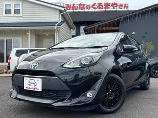 トヨタアクア新品夏AWセット スマキー 禁煙車 1年保証付の画像