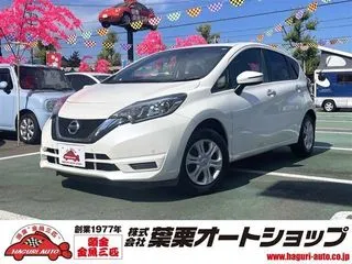 ニッサンノート禁煙車 衝突軽減ブレーキ bluetooth ETCの画像