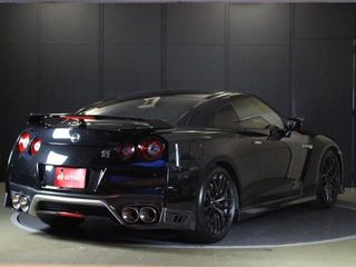 ニッサン GT-R 3.8プレミアムエディション 4WD | カープレミア