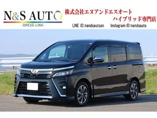 トヨタヴォクシー8人乗り 3列シート 新品シートカバーの画像