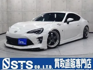 トヨタ86ユ-ザ-様仕入れ モデリスタ 車高調 社外AWの画像