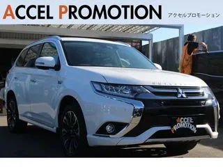 ミツビシアウトランダーPHEV1年保証衝突軽減Bリアカメラ全周囲カメラの画像