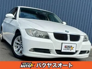 BMW3シリーズ走行16000キロ　修復歴無し　ディーラー車の画像