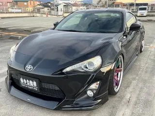 トヨタ86TRD4本出しマフラーWORK emotion 19インチの画像