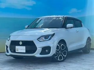 スズキスイフト6速MT 8インチナビ 全周囲カメラ 禁煙車の画像