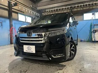 ホンダステップワゴンワンオーナー車　純正10インチナビの画像