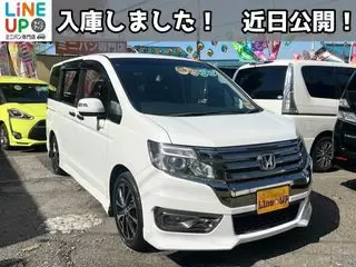 ホンダステップワゴンプレミアム保証 9インチナビ ハーフレザーの画像