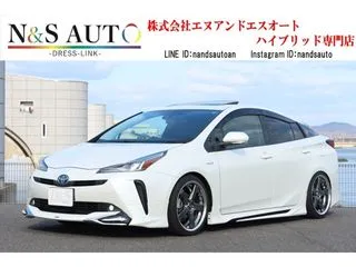 トヨタプリウスモデリスタエアロ TEIN車高調 WORKホイールの画像