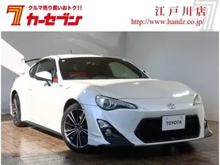 トヨタ86TRDエアロ　TRDマフラー　ナビ　TVの画像