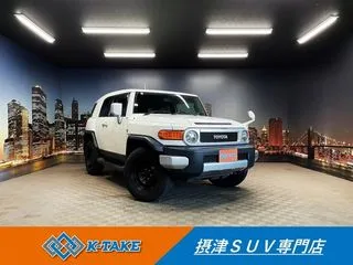 トヨタFJクルーザー禁煙車 4WD コーナーセンサー DVD再生可の画像