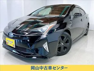 トヨタプリウスTRDフルエアロ　純正9インチナビ　Blの画像