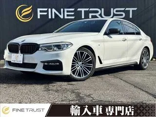 BMW5シリーズ純正HDDナビ　全方位カメラ　クルコンの画像