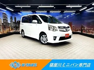 トヨタノア禁煙車 後期型 8人乗り 両側Pスラ HDDナビの画像