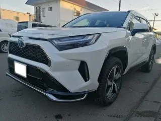 トヨタRAV4　PHVドライブレコーダー　バックカメラの画像