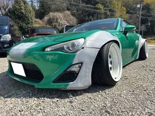 トヨタ86オーバーフェンダー　全塗装済の画像