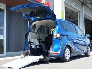 トヨタシエンタ車検　2年　バックカメラ　スマートキーの画像