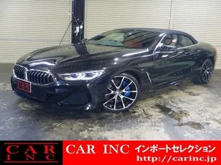 BMW8シリーズカブリオレ赤黒革　ヘッドアップD　ACC　フルセグの画像