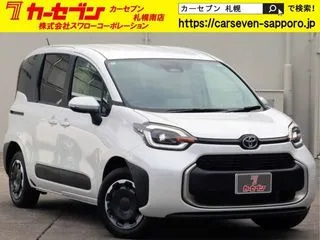 トヨタシエンタ登録済未使用車　寒冷地トヨタチームメイトの画像