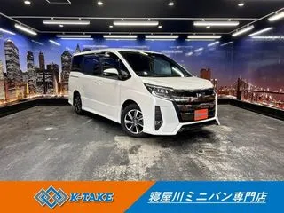 トヨタノア禁煙車　後期型　両側電動　純正SDナビの画像