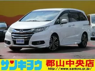 ホンダオデッセイ後席フリップダウンモニター 純正ナビの画像