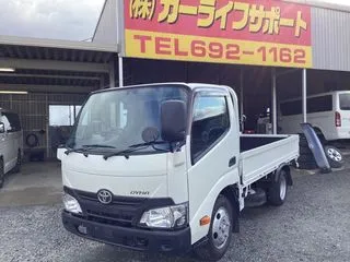 トヨタダイナ平ボディー　最載2t　新品シートカバーの画像