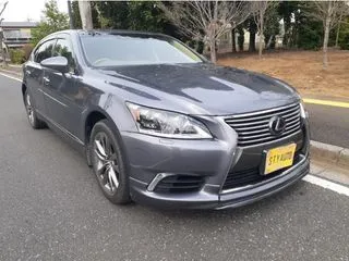 レクサスLSLS600hL　自社審査提携の画像