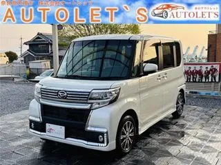 ダイハツタント8インチナビ・後席モニター・全周囲カメラの画像