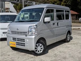 ニッサンNV100クリッパー届出済未使用車　禁煙車の画像