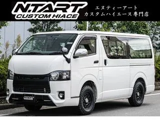 トヨタハイエースバン車中泊ベットキット15インチブロックタイヤの画像