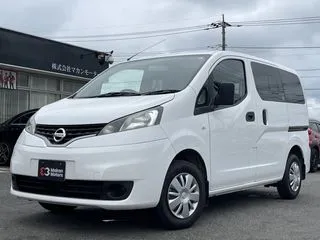 ニッサンNV200バネットバン禁煙車　ワンオーナー　ナビ　地デジTVの画像