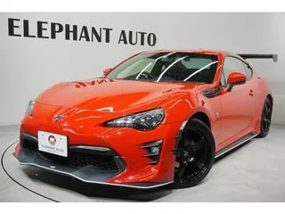 トヨタ86TRDフルエアロ4本出しマフラー・GTウイングの画像