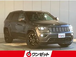 ジープグランドチェロキー限定車　20インチブラックAW　エアサスの画像