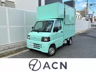 ニッサンクリッパートラックキッチンカー仕様の画像