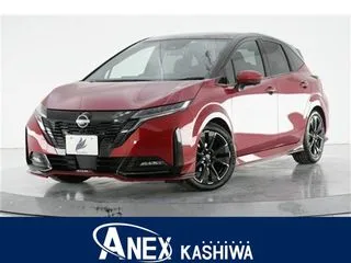 ニッサンオーラ純正9型ナビ パノラミックビュー全方位支援の画像