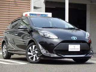 トヨタアクア車検整備付　ワンオーナー車　純正ナビの画像